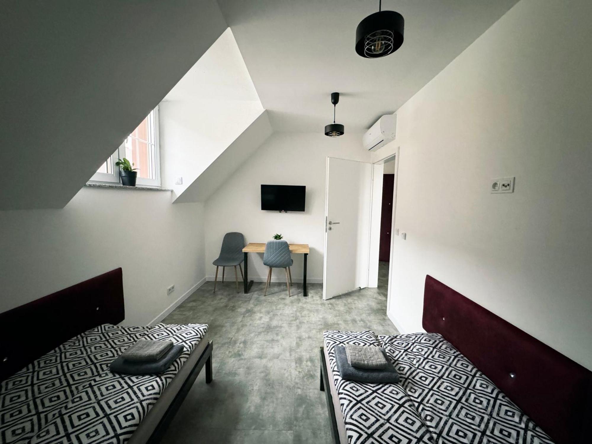 Pokoje Pod Palacem Koszecin Εξωτερικό φωτογραφία